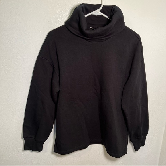 Banana Republic Funnel-Neck Sweatshirt Black - Picture 3 of 12